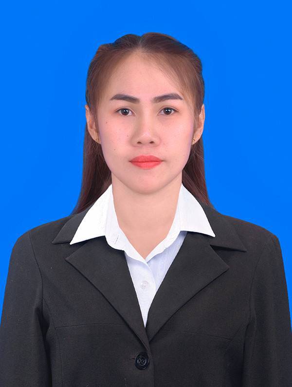 นางสาวชุติกาญจน์  ชารี